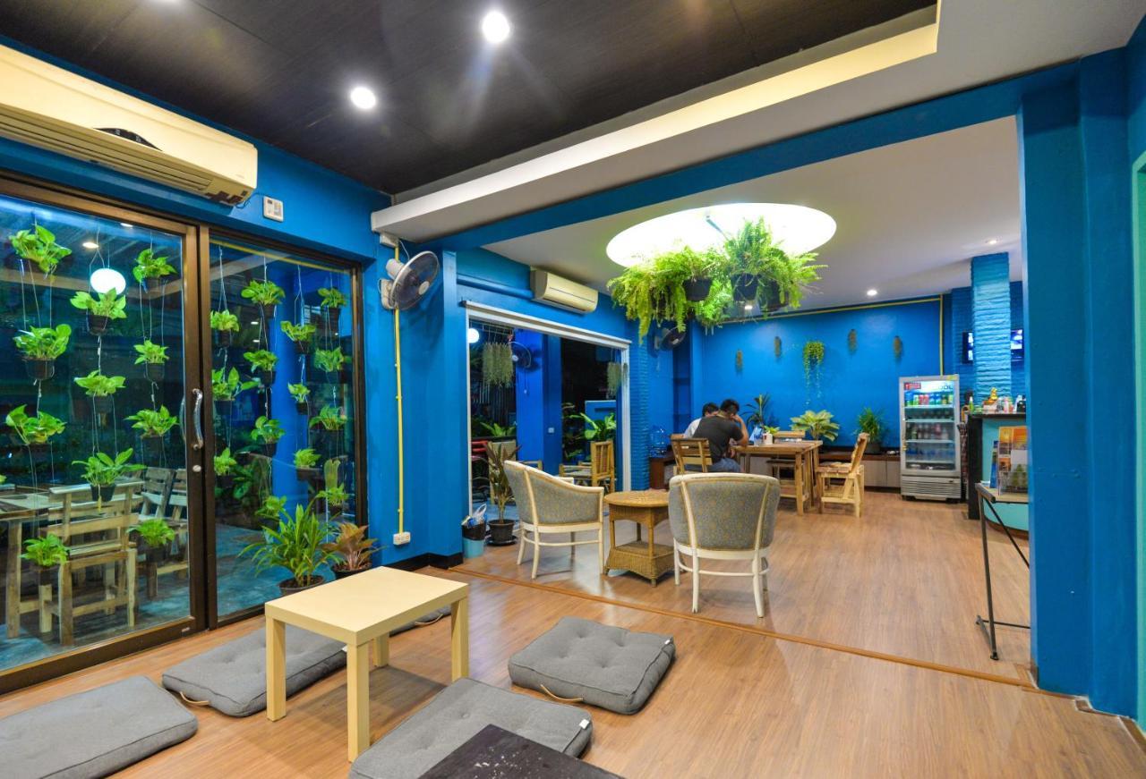 Bgw Phuket Hostel Patong Luaran gambar