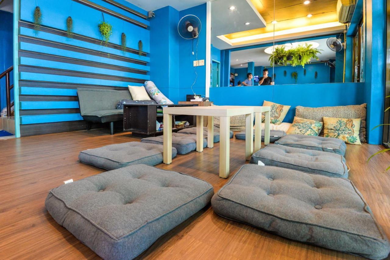 Bgw Phuket Hostel Patong Luaran gambar